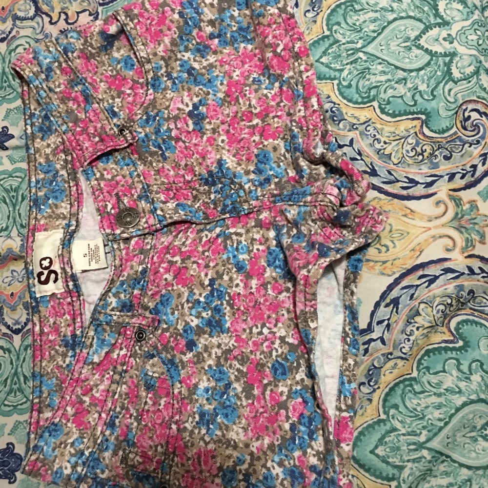 Beautiful floral shorts.